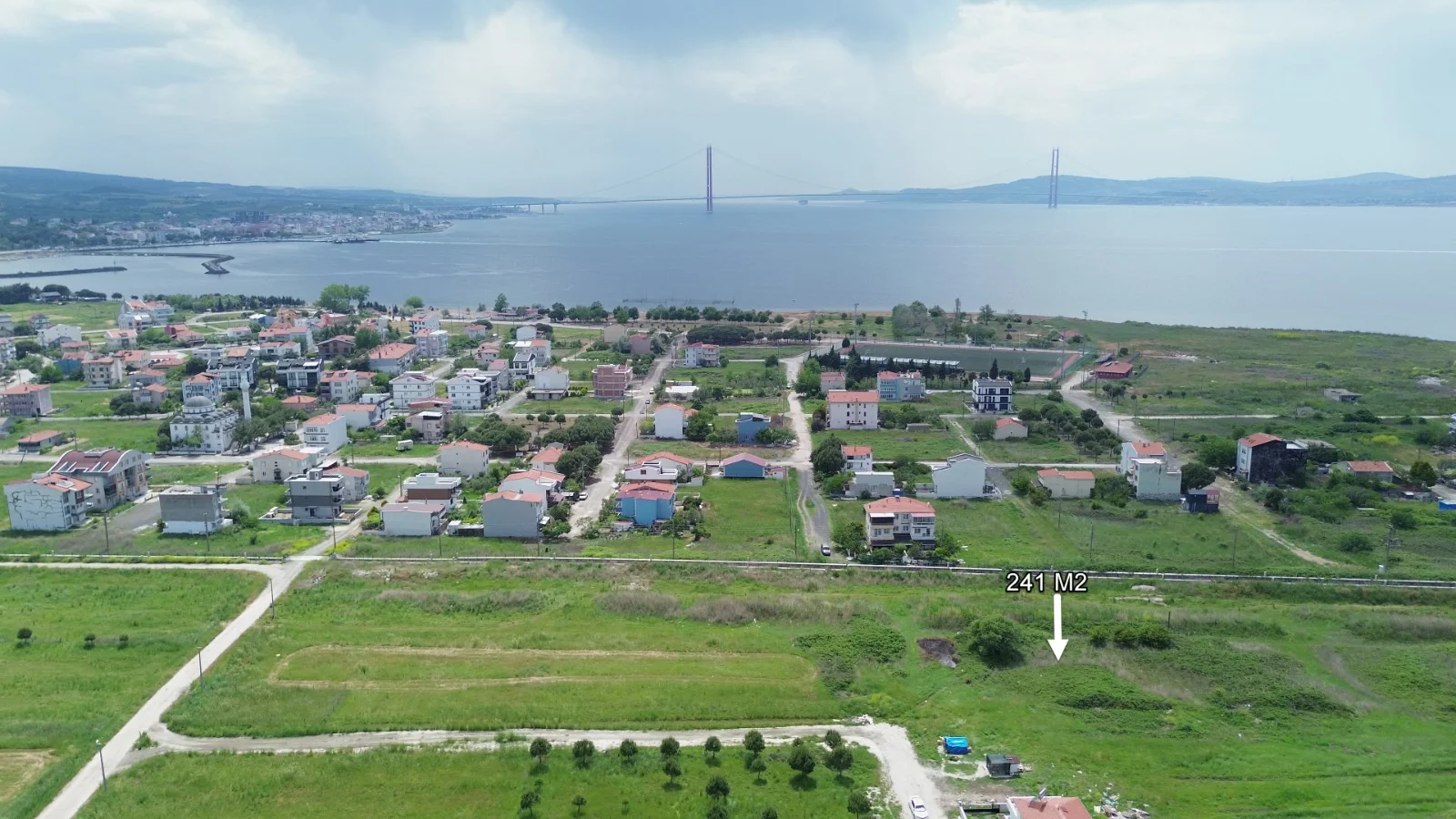 Çanakkale Lapseki Cumhuriyet Mahallesi’nde Denize Yakın Satılık Arsa – %30 Taban Oturumlu, 3 Kat İmarlı