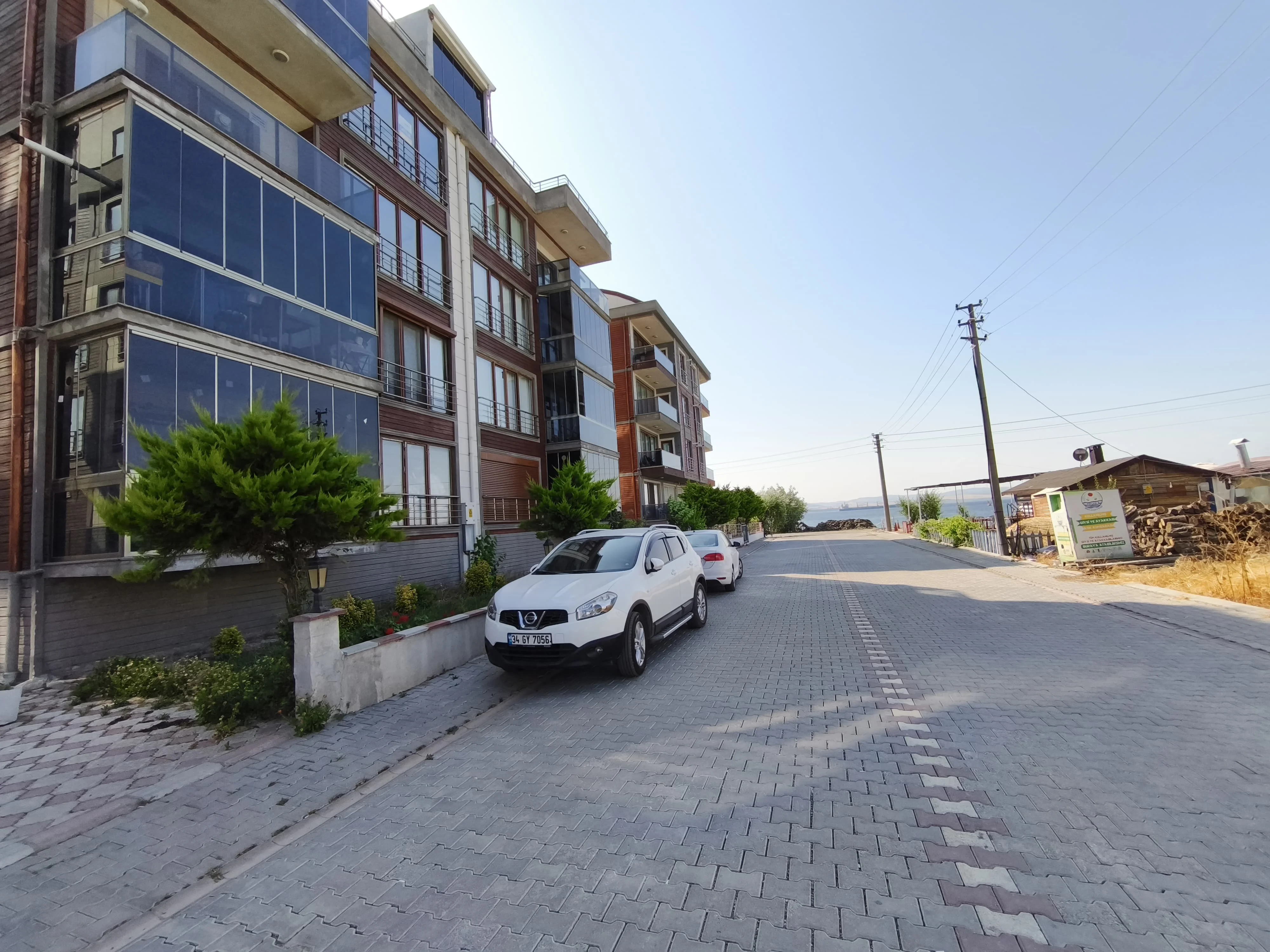 ÇANAKKALE LAPSEKİDE BOĞAZ MANZARALI ÖZEL TASARIM SATILIK DAİRE
