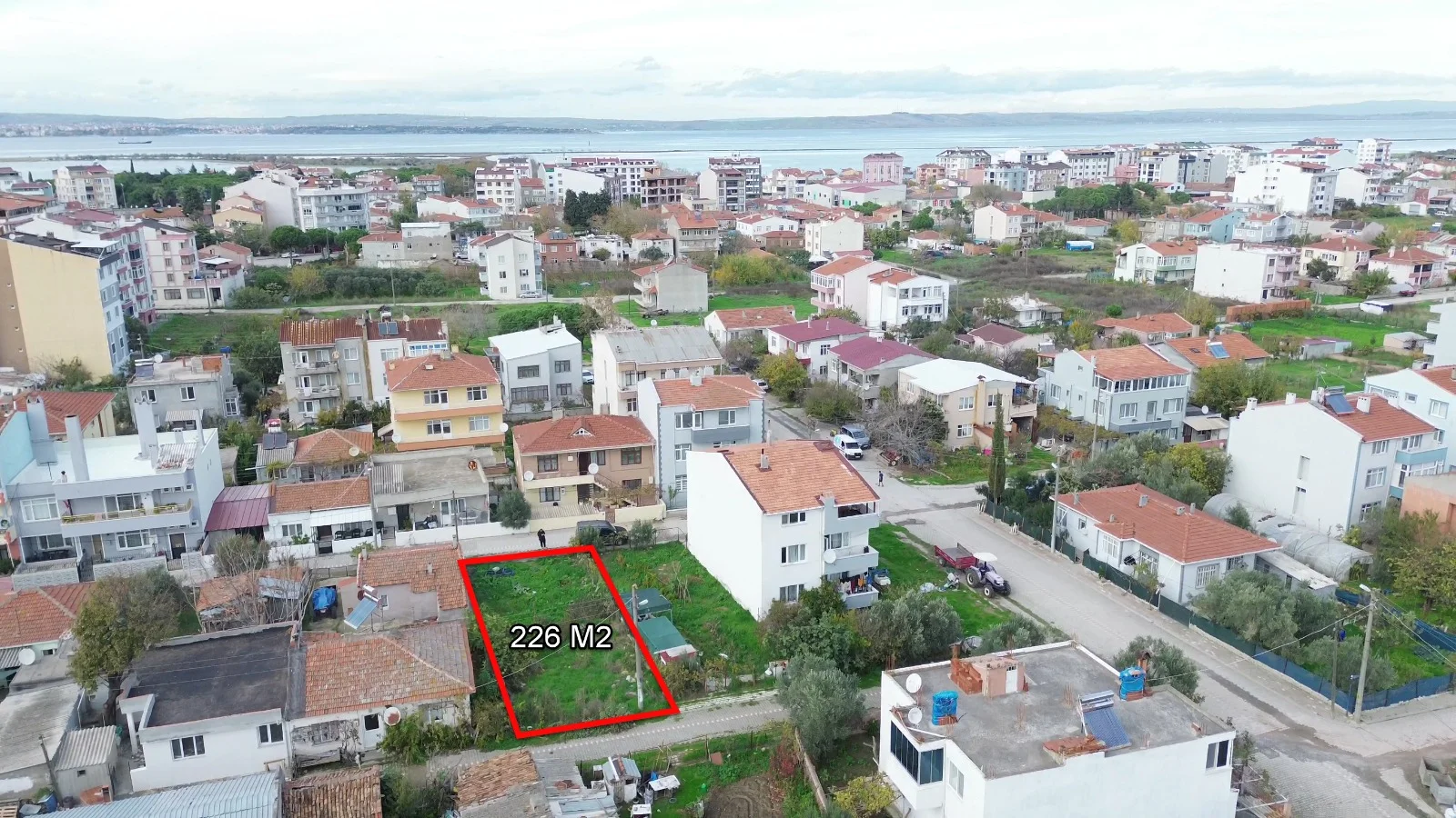 Çardak Kumadası’nda Tamamına Yakın İnşaat Hakkına Sahip Fırsat Arsa