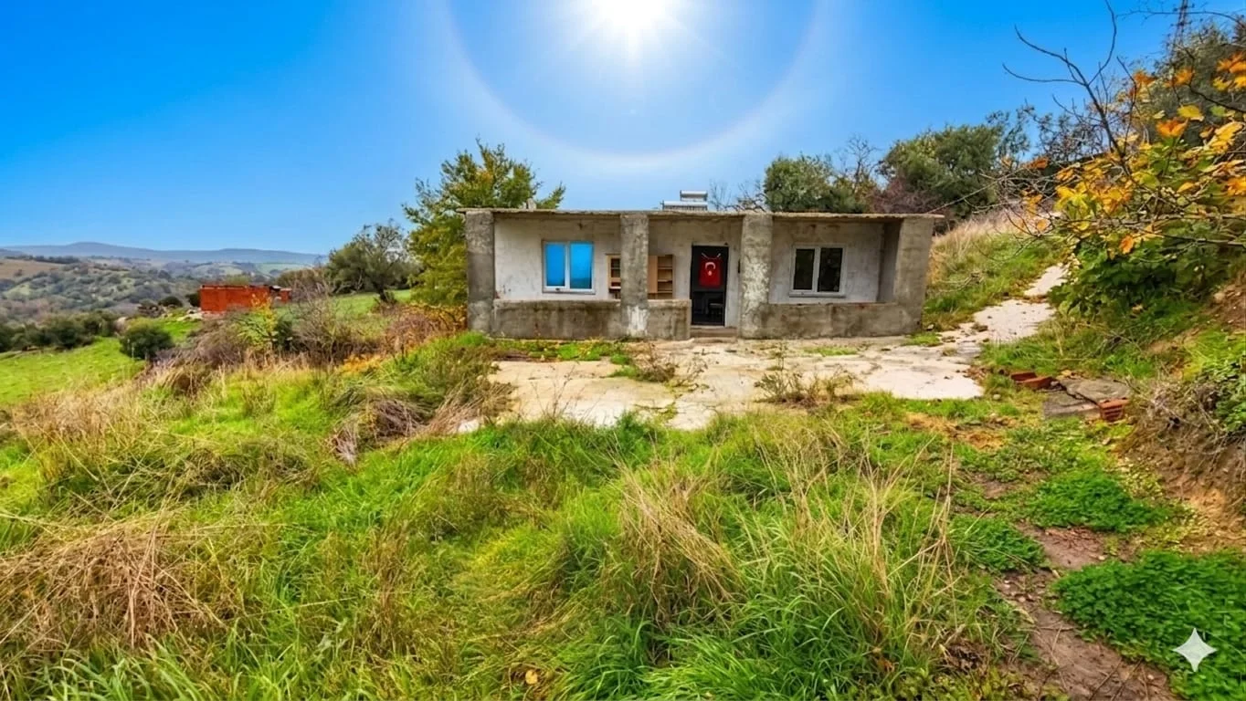 Çanakkale Lapseki Taştepe'de Doğayla İç İçe Satılık Müstakil Köy Evi Satılık