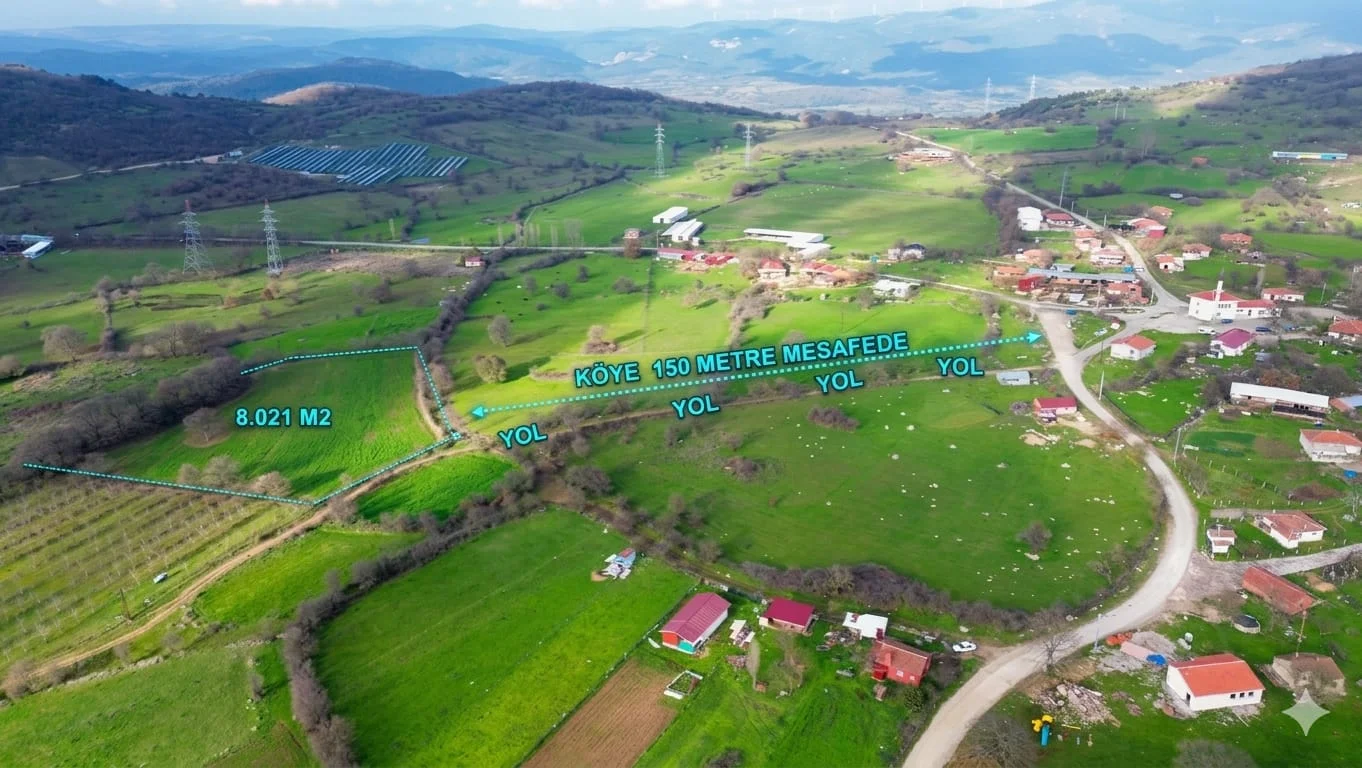 Lapseki Harmancık'ta Köy Civarı 8.021 m² Yatırımlık Fırsat Arazi